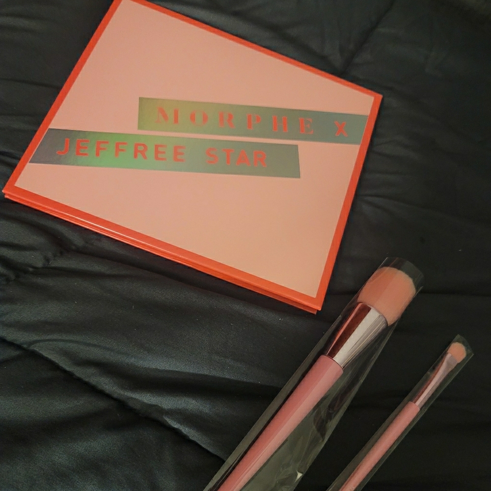 Morphe X pallet by Jeffree Star
